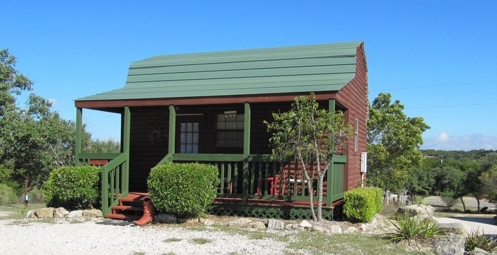 Waring Top Of The Hill Rv Resort & Cabins מראה חיצוני תמונה