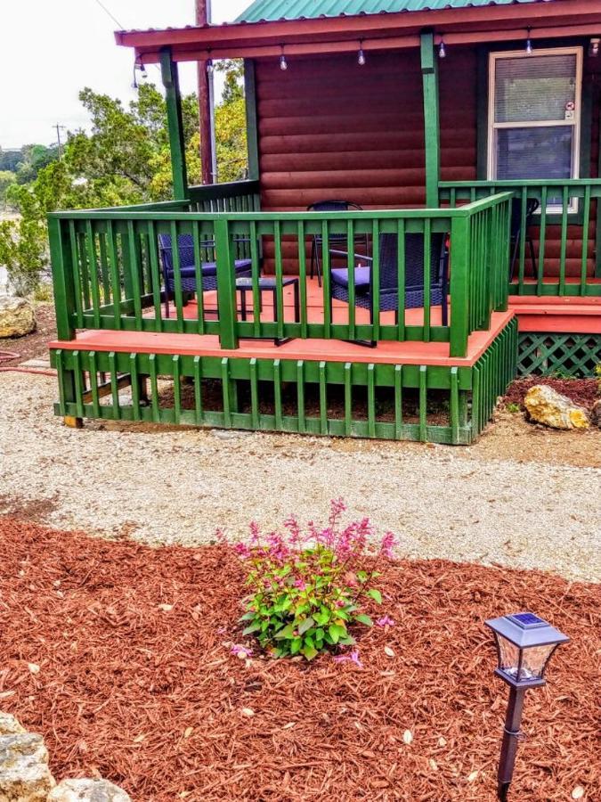 Waring Top Of The Hill Rv Resort & Cabins מראה חיצוני תמונה