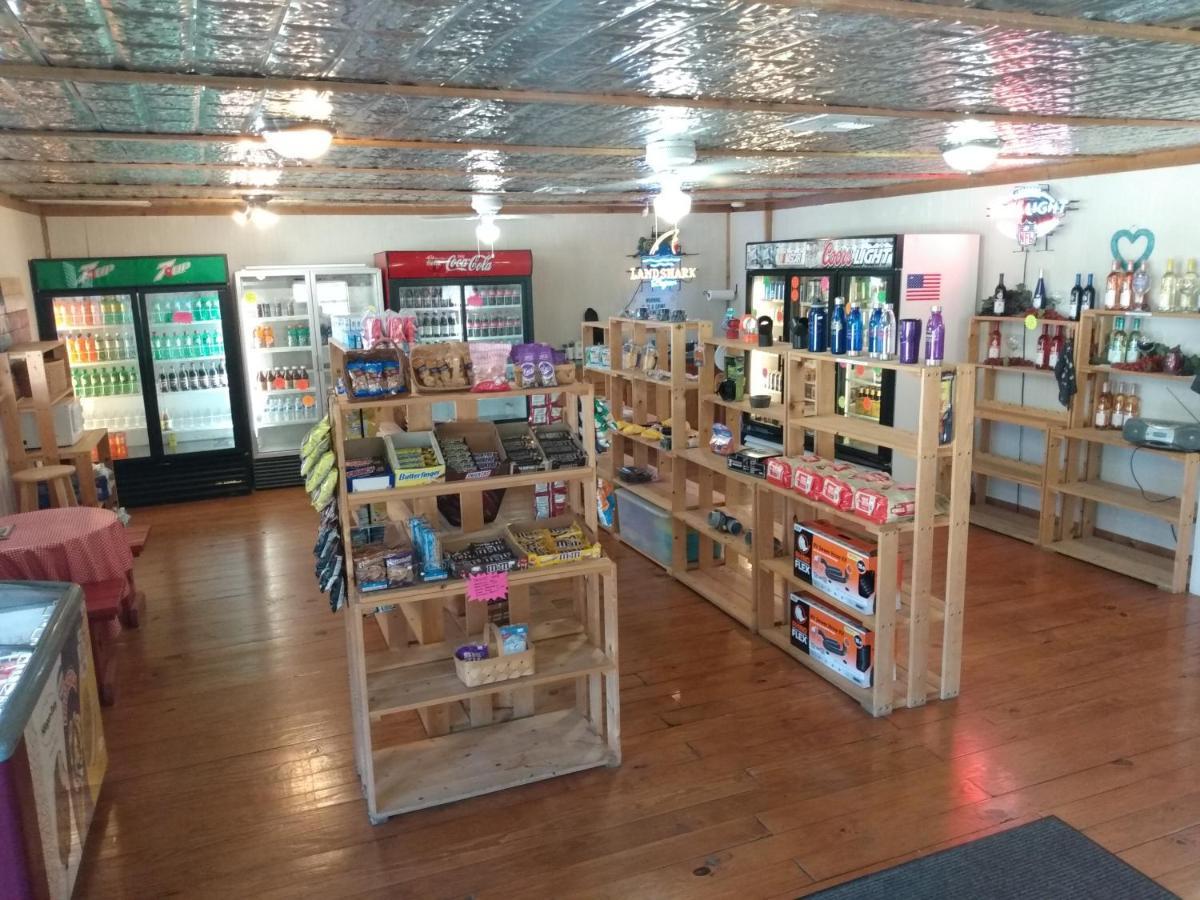 Waring Top Of The Hill Rv Resort & Cabins מראה חיצוני תמונה